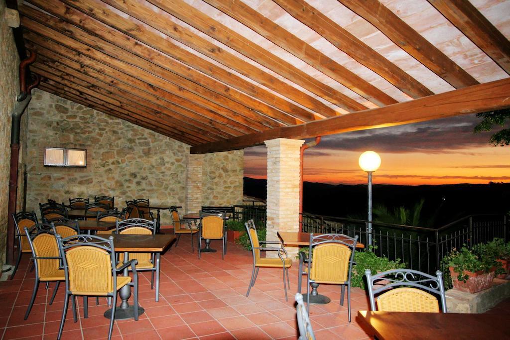 Hotel Residence Villa Rioddi โวลแตร์รา ภายนอก รูปภาพ