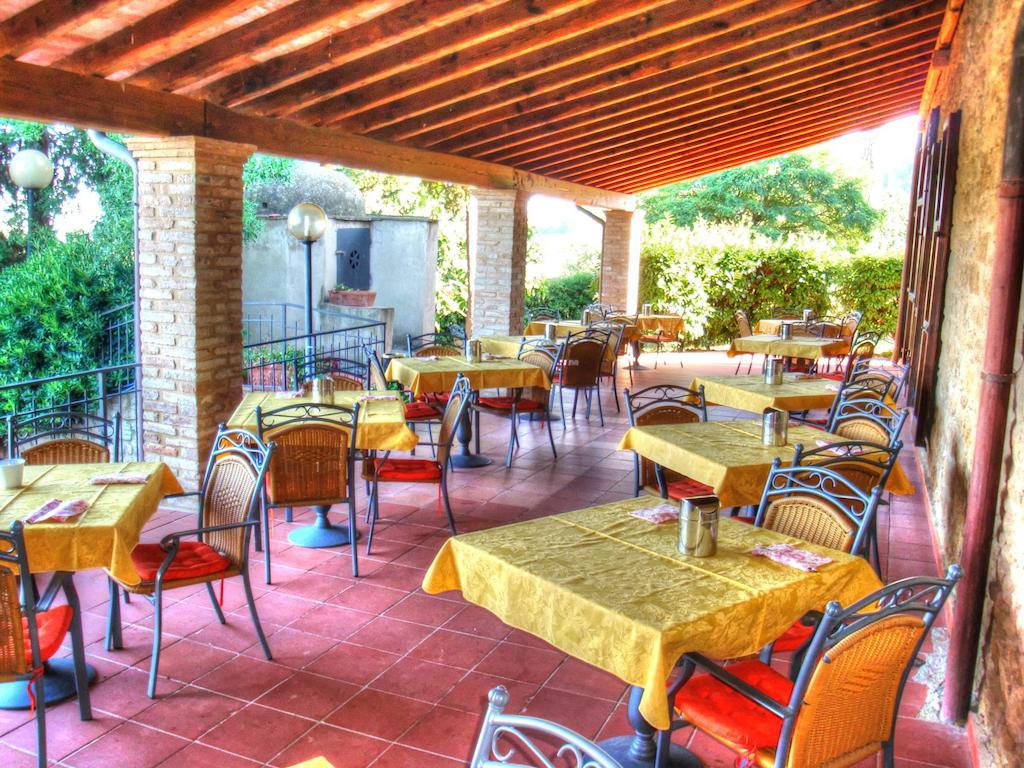 Hotel Residence Villa Rioddi โวลแตร์รา ภายนอก รูปภาพ