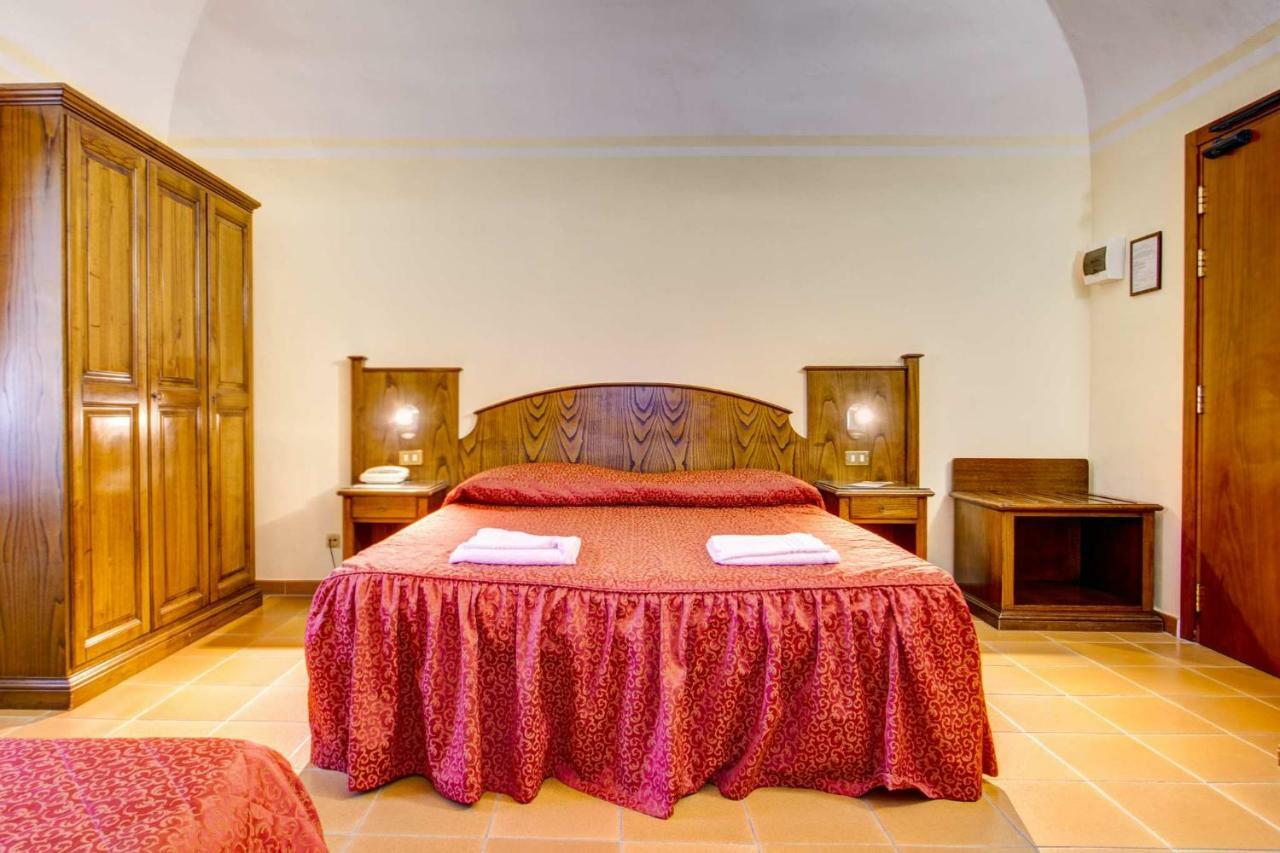 Hotel Residence Villa Rioddi โวลแตร์รา ภายนอก รูปภาพ
