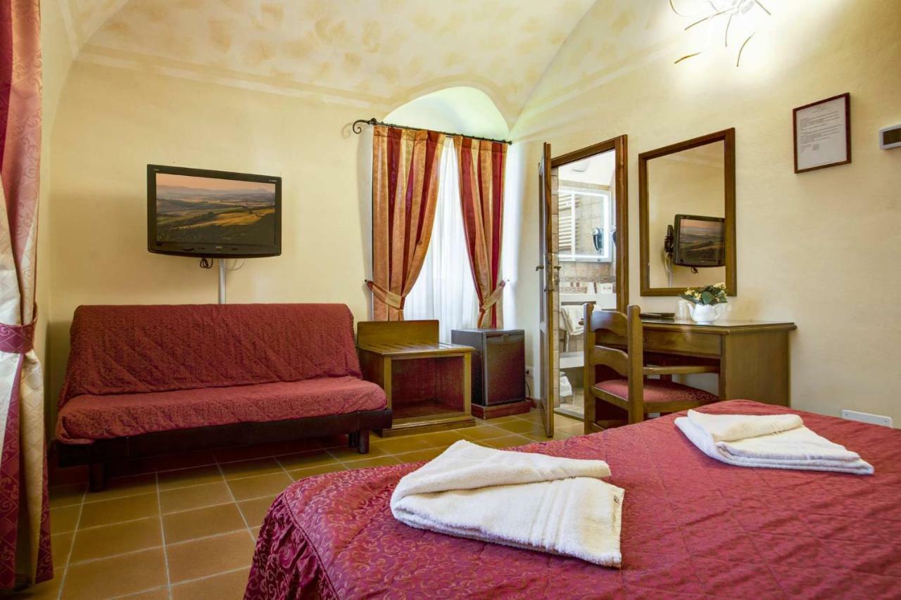 Hotel Residence Villa Rioddi โวลแตร์รา ภายนอก รูปภาพ