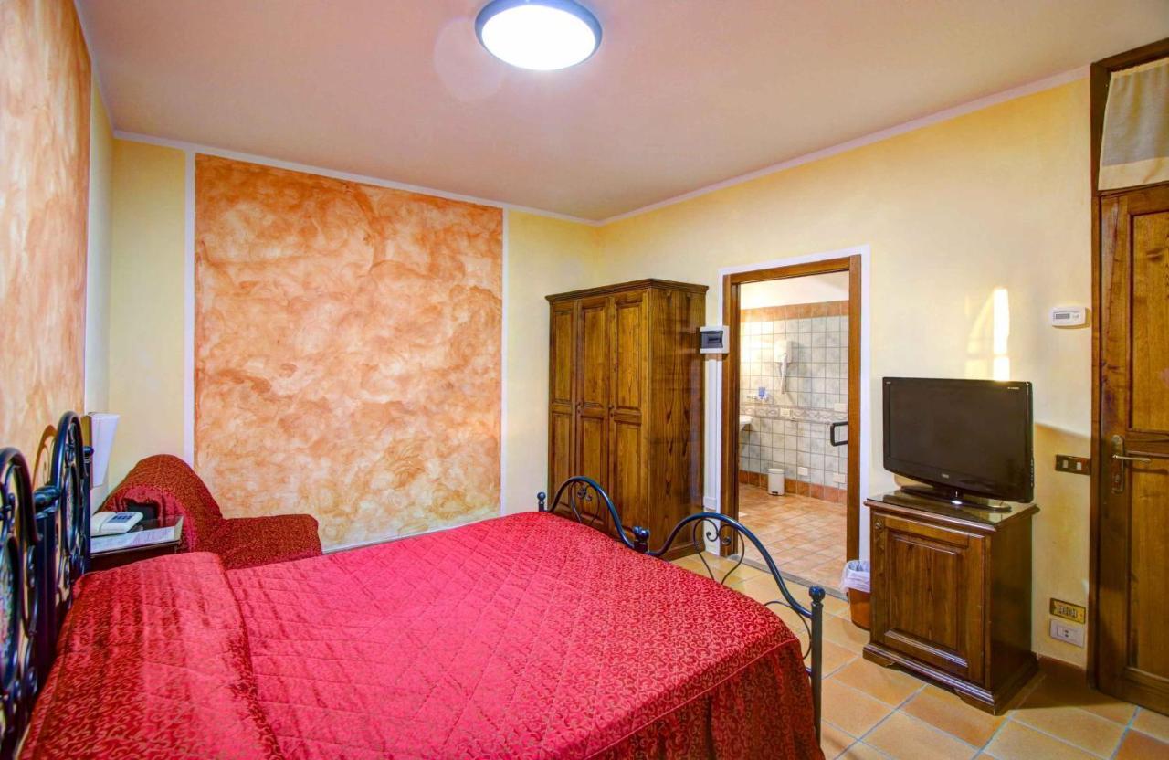 Hotel Residence Villa Rioddi โวลแตร์รา ภายนอก รูปภาพ