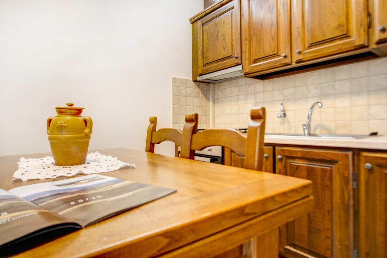 Hotel Residence Villa Rioddi โวลแตร์รา ภายนอก รูปภาพ