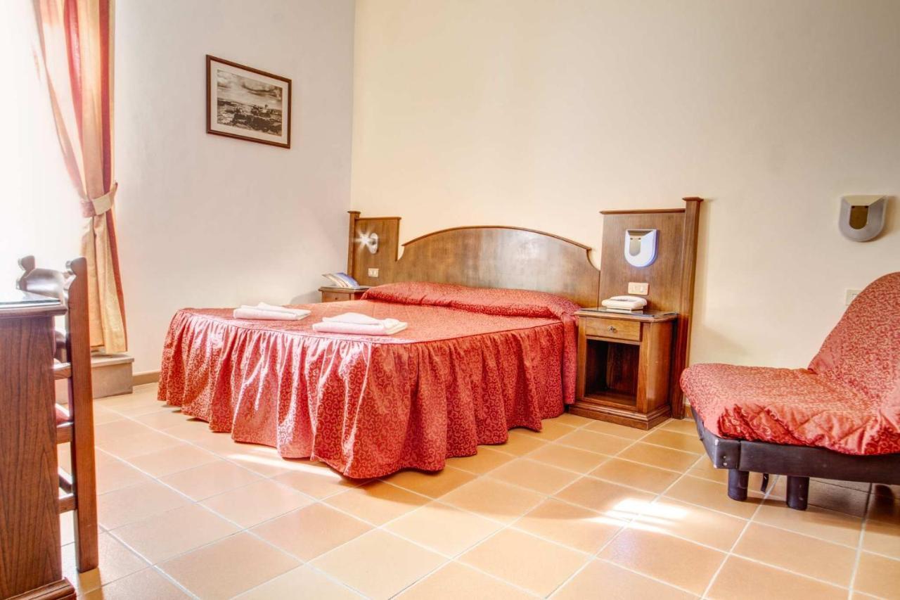 Hotel Residence Villa Rioddi โวลแตร์รา ภายนอก รูปภาพ